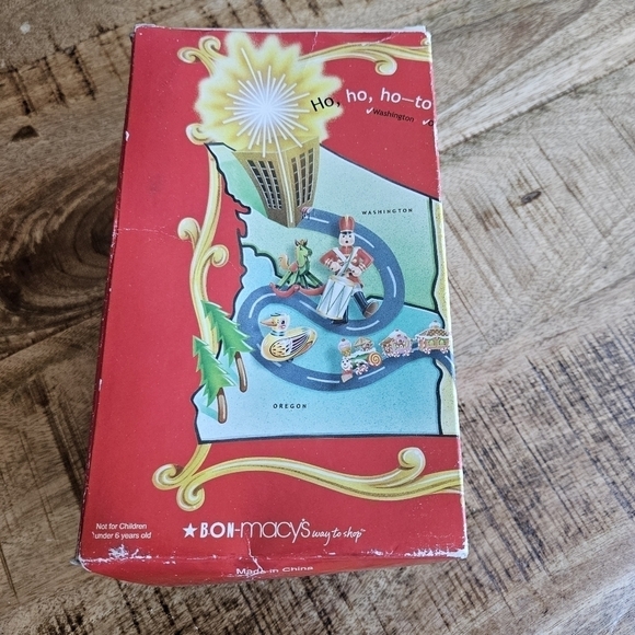 Benji the Gingerbread Boy Bon-Macy's 2004 Holiday Christmas - Picture 4 of 5